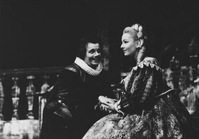 Jean Piat et Geneviève Casile, « Cyrano de Bergerac »