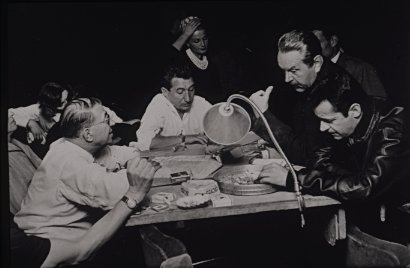 Jean-Paul Sartre, avec les interprètes des « Séquestrés d'Altona »
